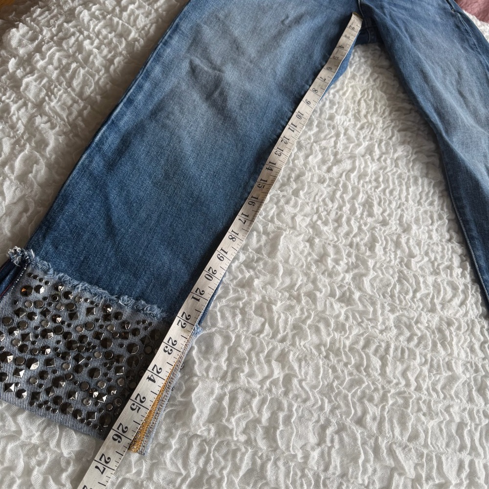 Alice + Olivia High Rise Girlfriend Jeans Studded Cuff Size 27 - Picture 11 of 15